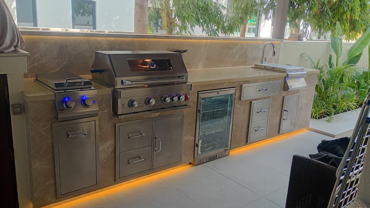 Showroom Outdoor Kitchen with LED Underlighting