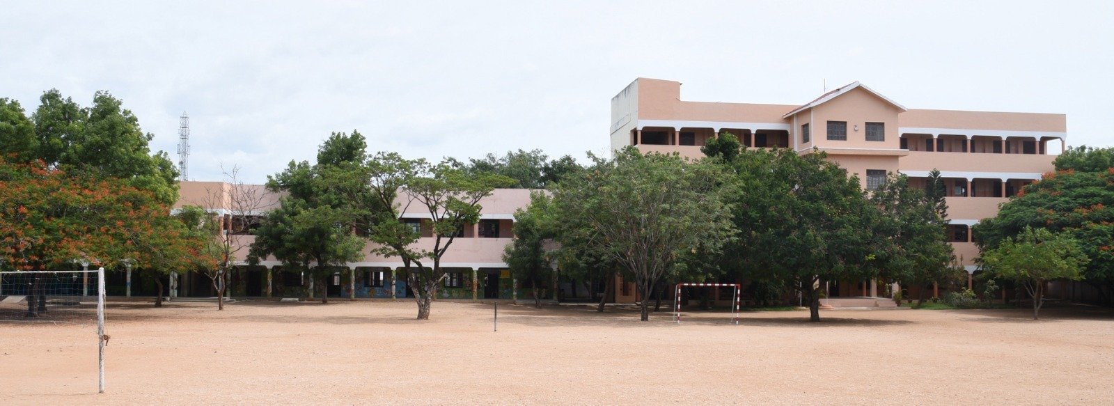 G S R school building and playground